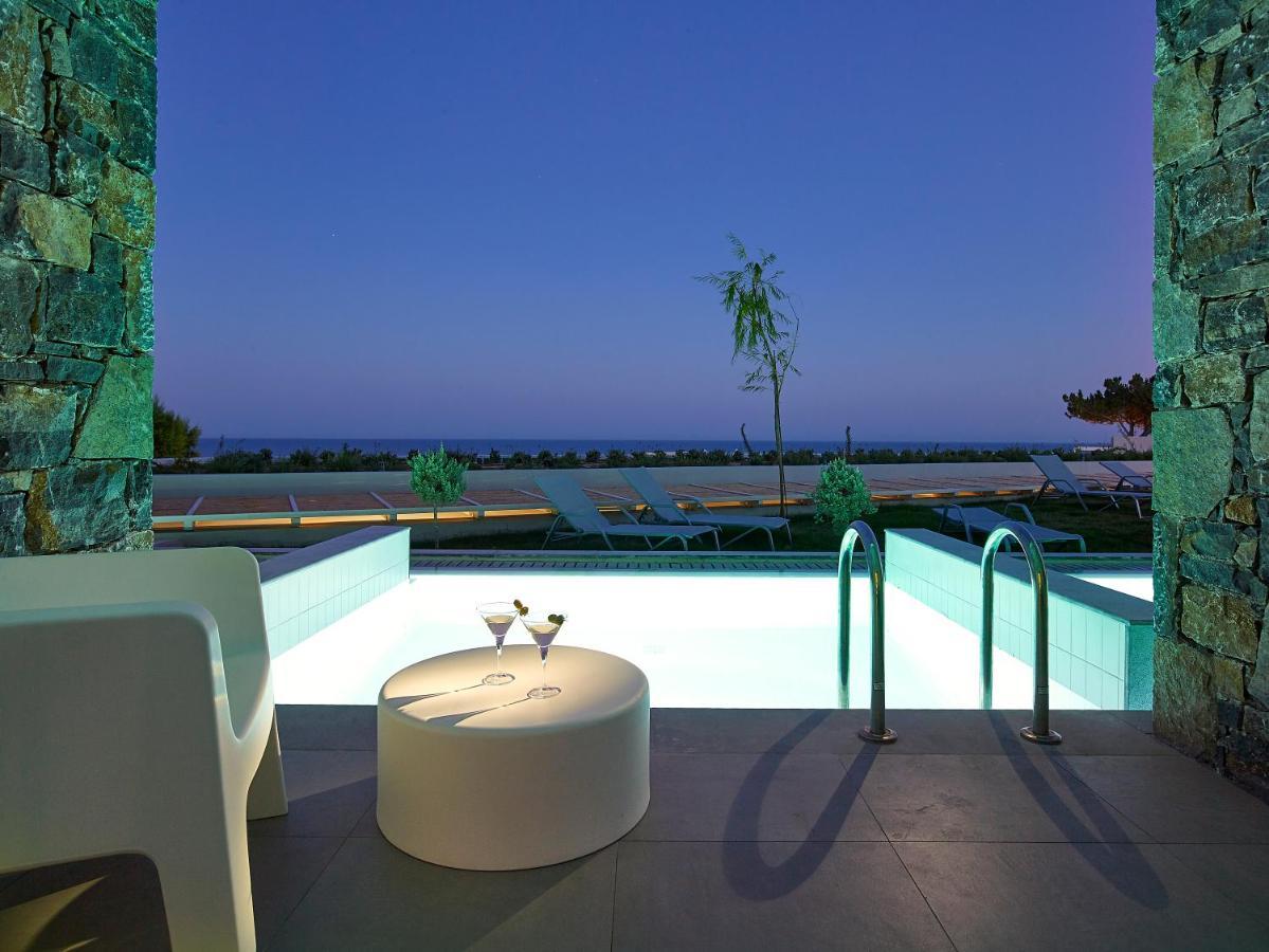 Kakkos Beach Hotel - Adults Only เอียราเปตรา ภายนอก รูปภาพ