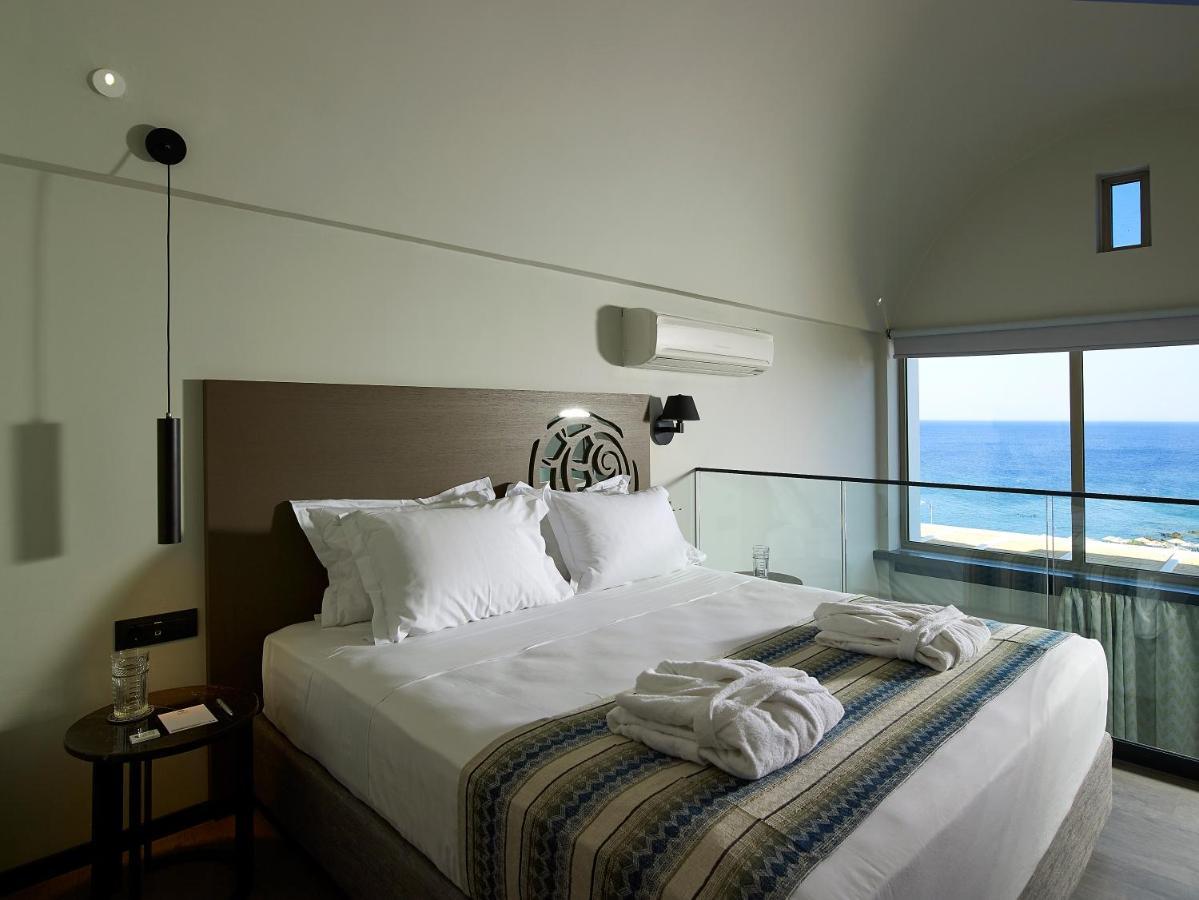 Kakkos Beach Hotel - Adults Only เอียราเปตรา ภายนอก รูปภาพ