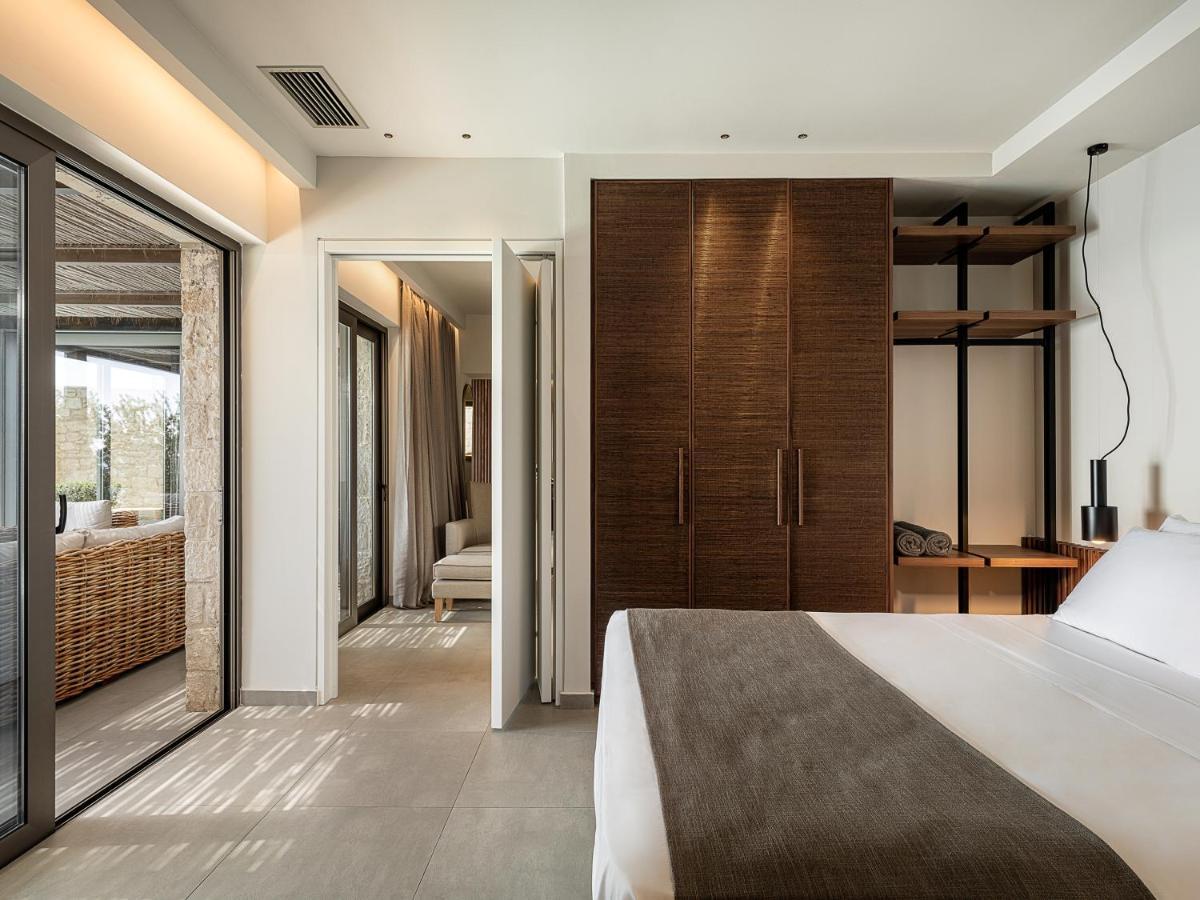 Kakkos Beach Hotel - Adults Only เอียราเปตรา ภายนอก รูปภาพ