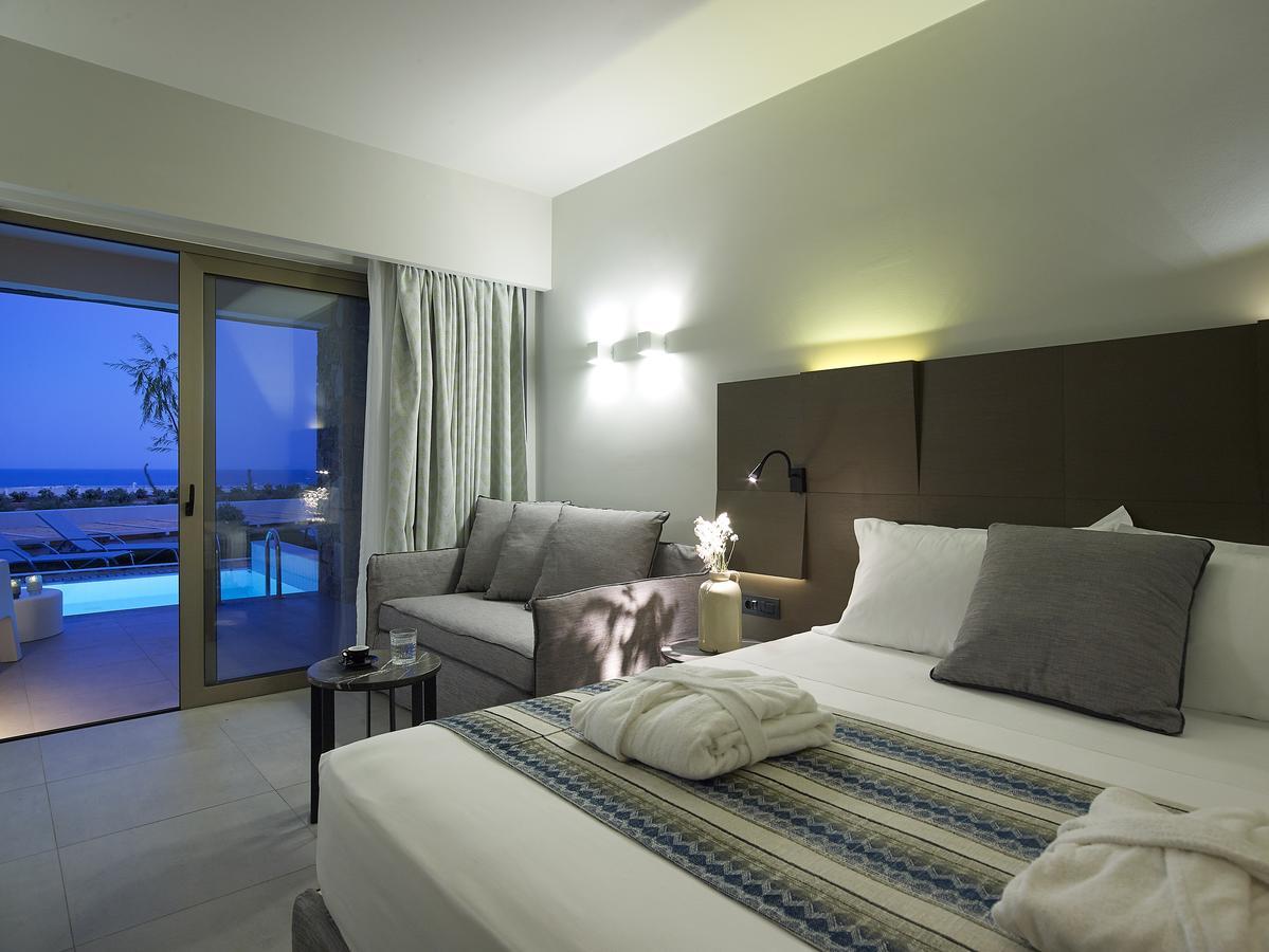 Kakkos Beach Hotel - Adults Only เอียราเปตรา ภายนอก รูปภาพ