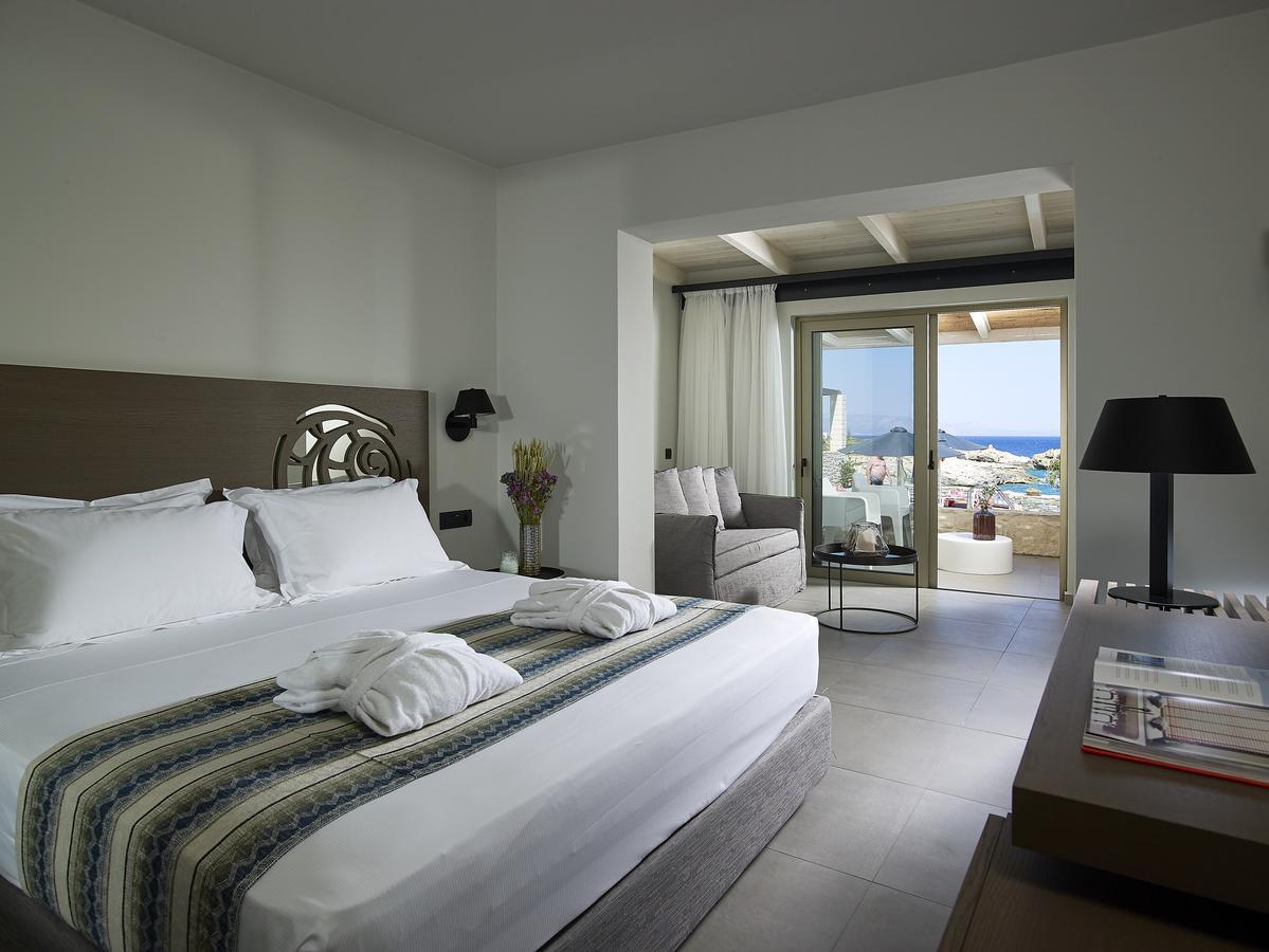 Kakkos Beach Hotel - Adults Only เอียราเปตรา ภายนอก รูปภาพ