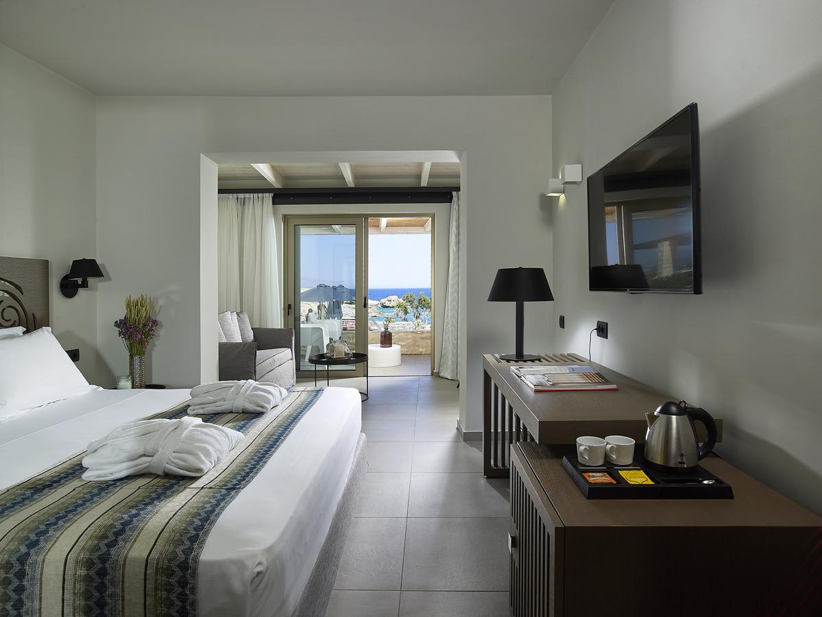 Kakkos Beach Hotel - Adults Only เอียราเปตรา ภายนอก รูปภาพ
